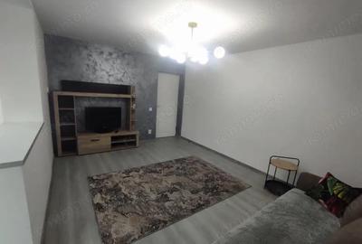 Apartament cu 2 camere decomandat în Rovine - 4