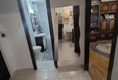 Garsonieră decomandată în Central - 2