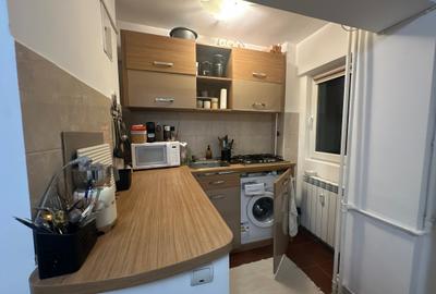 Garsonieră decomandată, mobilată în Dristor - 6