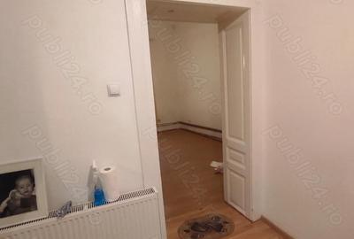 Casă cu Teren 282 Mp în Decebal - 1