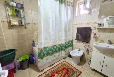 Casă individuală cu 6 camere cu Canalizare în Dâmbul Rotund - 11