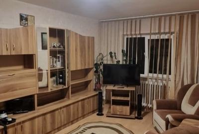 Etaj 2 - apartament 2 camere decomandat - mobilat - liber - 1