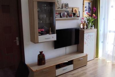 Apartament cu 2 camere decomandat în Titan - 2