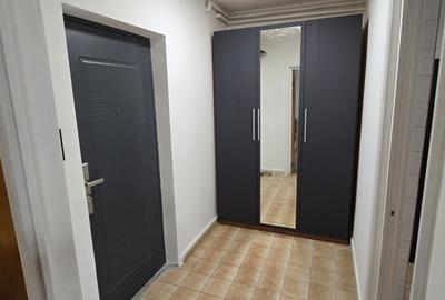 Apartament cu 2 camere semidecomandat în Alexandru Obregia - 1