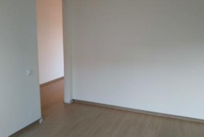 Apartament cu 2 camere semidecomandat în Florești - 3