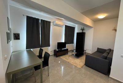 Apartament cu 2 camere, mobilat în Central