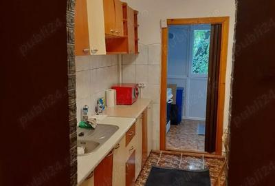 Apartament cu 2 camere decomandat în Broșteni - 5