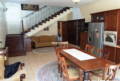 Casă cu 5 camere cu Teren 60 Mp în Vitan