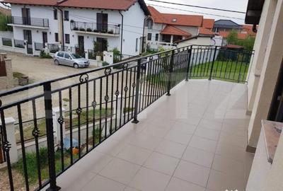 Casă cu 4 camere cu Teren 400 Mp în Mărtinești - 7