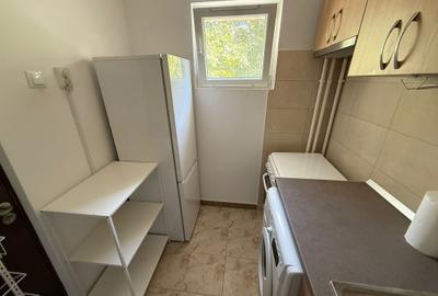 Apartament cu 2 camere decomandat în Berceni - 14