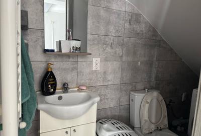 De vânzare casă tip înșiruită – 4 camere, mobilată și utilată - 9