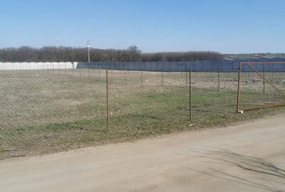 Teren de 700 mp, în Nanov - 3