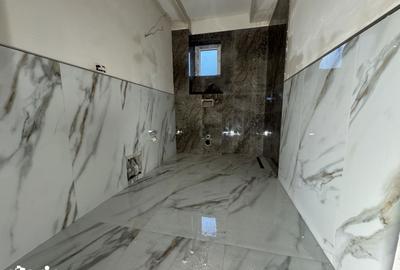 Casă cu 6 camere cu Teren 500 Mp în Clinceni