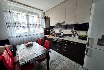 Apartament cu 2 camere semidecomandat, mobilat în Iris - 2