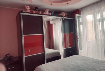 Vanzare apartament cu 2 camere, zona Micro 20( capat troleu), etaj 6, sup 57 mp. - 5