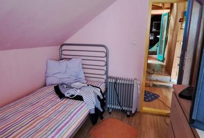 Casă cu 4 camere cu Teren 606 Mp în Bradu