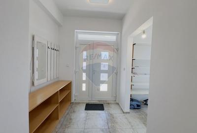 Casa cu 5 camere de vanzare Cartier Orizont 2 Paleu zona Metropolitana - 5