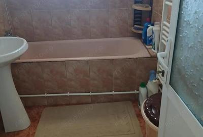 Apartament 3 camere, suprafata generoasa , Tulcea - 4