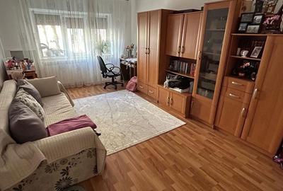 Apartament cu 3 camere decomandat în Central - 8