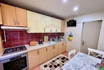 Apartament cu 4 camere de vanzare in zona Central - 7