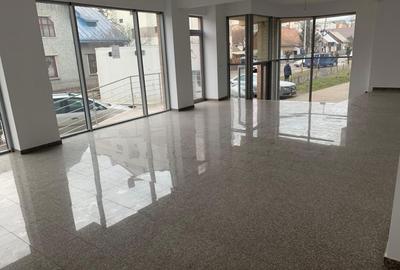 Spațiu comercial, de 500 mp, în Central - 2