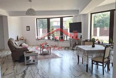 Casă cu Teren 783 Mp în Cornu - 2