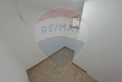 Casa / Vila cu 3 camere de vanzare in zona Central - 5