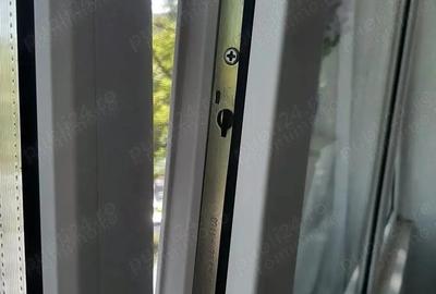 Apartament cu 3 camere semidecomandat în Central - 3