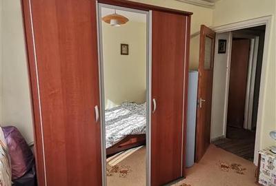 Apartament cu 3 camere decomandat, mobilat în Rahova - 9