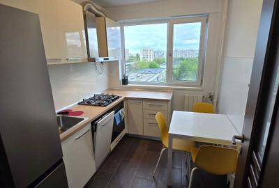 Apartament cu 2 camere decomandat în Titan - 7