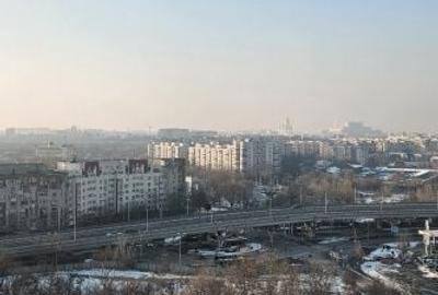 Apartament cu 3 camere decomandat în Văcăresti - 1