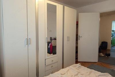 Apartament cu 4 camere decomandat în Progresul - 8