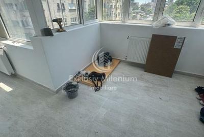 Apartament cu 3 camere semidecomandat în P-ța Romană - 6