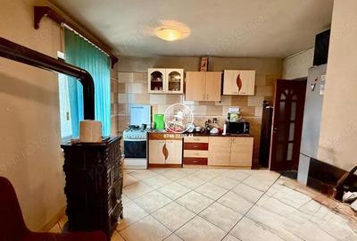 Vila de vanzare in CUG - 1