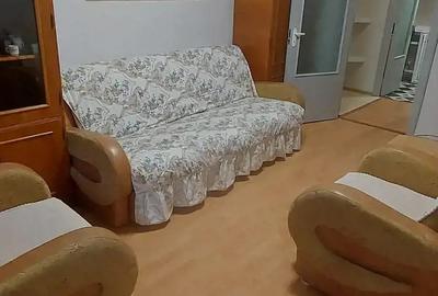 Ofer spre inchiriere apartament cu 2 camere decomandat