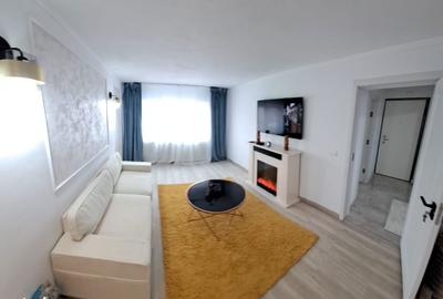 Apartament cu 4 camere decomandat în Central - 2