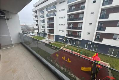 Apartament cu 2 camere decomandat, mobilat în Central