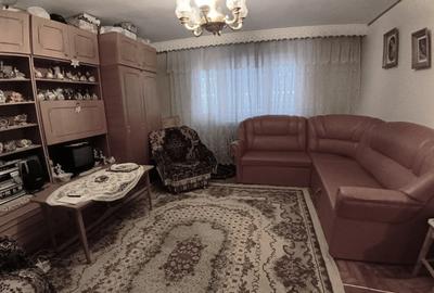 Apartament cu 3 Camere Decomandat in George Enescu - 2