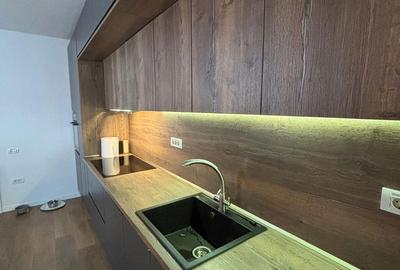 Casă cu 4 camere în Berceni