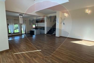 Vila deosebita de inchiriat in zona linistita - 2