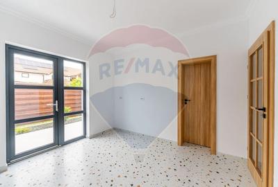 Apartament cu terasa si 2 parcari - Complex nou central - 8