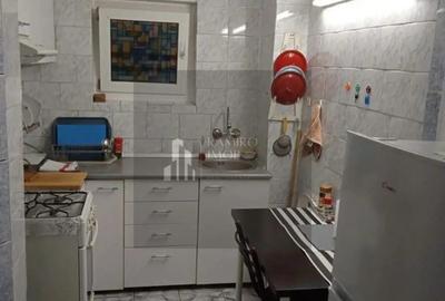 Apartament cu 3 camere semidecomandat în Central - 2