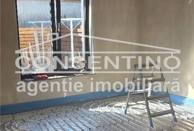 Casă cu 3 camere în Băceni - 2