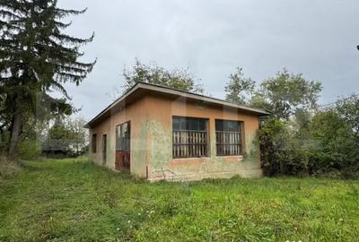 Teren de 7362 mp, în Central - 2