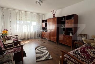 Apartament cu 2 camere, decomandat, zona Micro 3 - 2