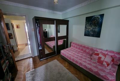 Apartament 3 camere Strada Cuza Voda - etaj 3 - 77 mp - 5