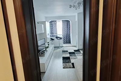 Garsonieră semidecomandată în Tractorul - 7