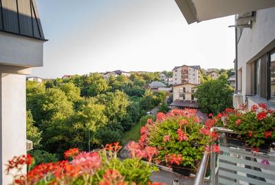 Apartament elegant de 3 camere de vanzare Rediu Comision 0% - 2