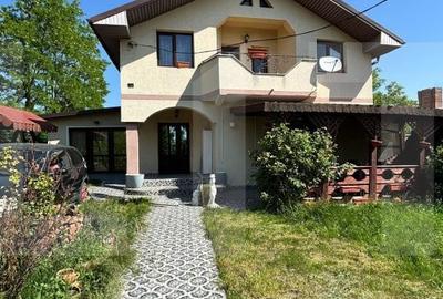 Casă cu 4 camere cu Teren 400 Mp în Central - 7
