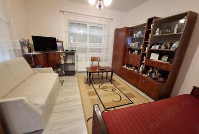 Str. Valea Borcutului (zona plana)- casa pe parter, renovata recent, teren 800 mp - 5